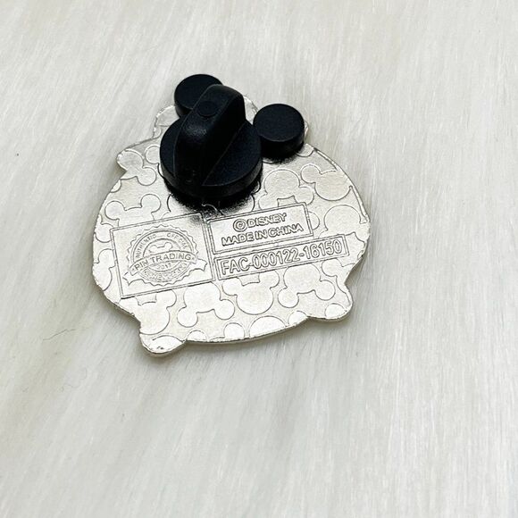 🔮 5/$25 Disney Adventureland Jungle‎ Cruise Skipper Tsum Tsum Pin - Picture 3 of 3